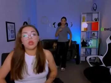 ayumi_cherry — GOAL: blow kiss [333 tokens remaining] Welcome to my room! #feet #brunette #pvt #lovense #shy