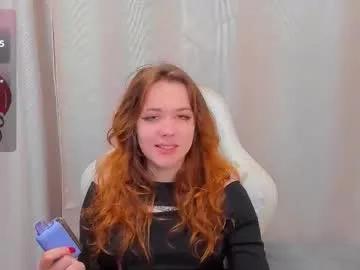 bad_julia — GOAL: Topless [333 tokens remaining] Fav vibe 152035 #squirt #hairy #redhead #smalltits #pantyhose