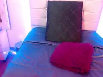 Freechat bdsmelapetite on Chaturbate