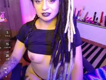 Freechat bdsmelapetite on Chaturbate