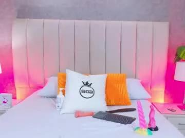 becky_gb — GOAL: Dance naked and Slap ass [15 tokens remaining] Welcome to my room! #dirty #atm #messy #anal #daddysgirl