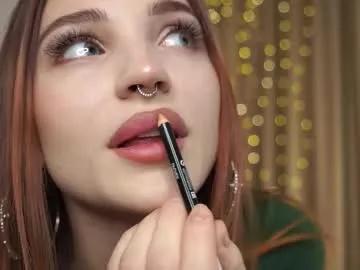 beckymadsons —  Let's make 45000+ TODAY! I'm a #teen #18, #new #shy here, but already the best #bigass on CB  - Goal: Air kiss [15 tokens left]