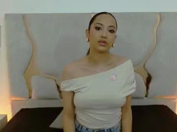 beella_tay1 — GOAL: Flash tits [13 tokens remaining] Welcome to Bella paradise if you love me tip me 5555555555 #ebony #bigboobs #teen #hairy #latina