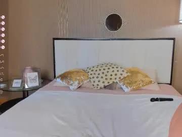 Freechat bellatip on Chaturbate
