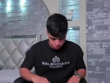 Freechat benjamin_more on Chaturbate