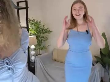 berry_bloom — GOAL: Get my hands off me/Welcome to my room! i'm #new here i'm #teen #18 #bigboobs with #lovense   [202 tokens remaining]