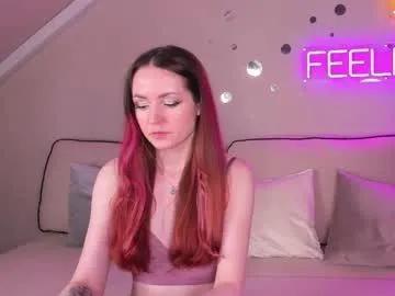 berta_kelly — GOAL: spank my ass [65 tokens remaining] Welcome to my room! #teen #18 #smalltits #lovense #natural