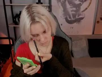 bethanycloud — GOAL: for smile [9 tokens remaining] Welcome to my room! #nonude #blonde #cute #shy #new