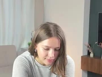 better_call_bett — Goal : Special air kiss for last tip      You feel sad? Better call Bett and I fix it   #new #bigboobs #18 #young #natural  [21 tokens remaining]