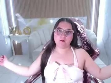 bianca_evans_s — GOAL: Flash tits [49 tokens remaining] LETS HAVE FUN TODAY, MAKE ME MOAN SO HARD AND PUT MY PUSSY SO WET MMM #feet #new #natural #latina