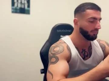 bigsnakeman1995 — #fitboy #sexymuscles #gymrat #daddy #giving tip goal for cum show [4845 tokens remaining]