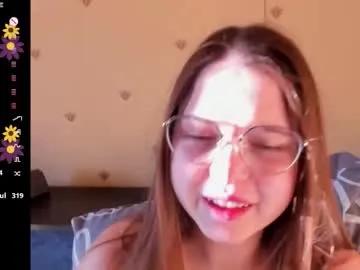 Freechat boni_nell__ on Chaturbate