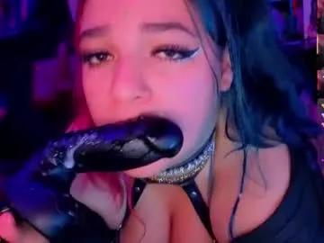 Freechat booboosperfectfacefuck on Chaturbate