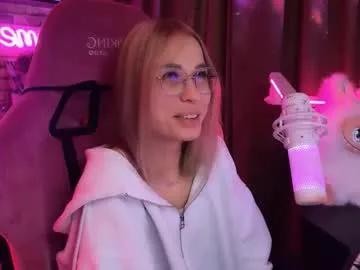breecaterino — Goal:Biggest smile ever Heeey everyone, my name is Alice im new  here, ome in and let's get to know each other #shy #18 #new #young #smalltits [15 tokens remaining]