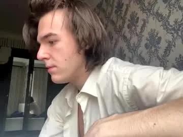 Chaturbate brendon000hardt is Freechat brendon000hardt — if u r bored on halloween come in ^^  #chat   #hairy  #natural  #gay #feet