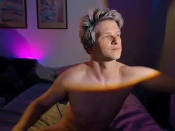 Freechat brestonsweet on Chaturbate