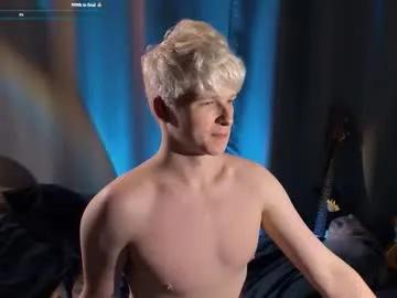 Freechat brestonsweet on Chaturbate