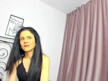 brianaflynt — First day here, wish me luck [155 tokens left] #milf #new #mature #muscle #skinny