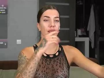 brunette_from_the_moon — fuck that pussyyy #lovense #new #twerk #bigass #findom [999 tokens remaining]