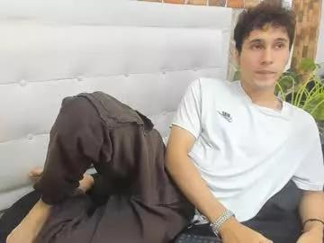 Freechat buddy_whitte on Chaturbate