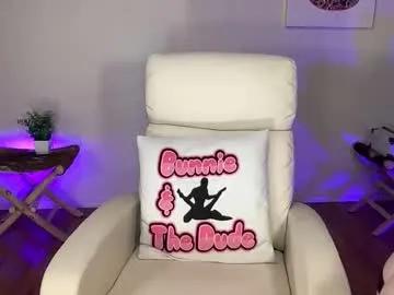 Freechat bunnieandthedude on Chaturbate