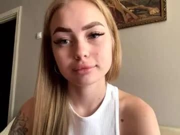 burmaamber — Goal: Smack my lush lips - My name is Stella and I'm #18 year old and i am #shy #new #young girl with #blonde hair it's my first day here [25 tokens remaining]
