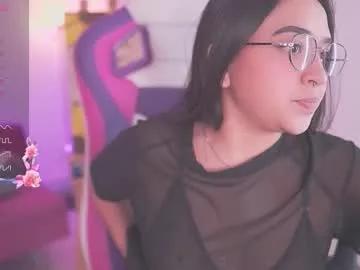 buttercup_li_ — GOAL: Show tits [40 tokens remaining] Welcome to my room! #feet #blonde #redhead #lovense #new