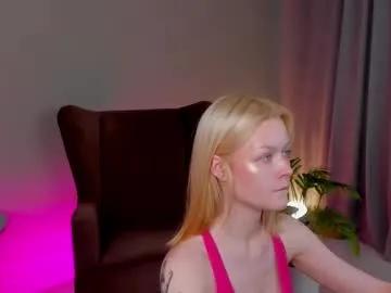 callista_a — Hello! This is my fifth day :3 I hope you will be more gentle with me  Goal: tit tease #shy #18 #new #skinny #blonde [105 tokens remaining]