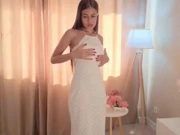 caramel_bella — GOAL: Show and slap my ass [22 tokens remaining] Hello everyone, my name is Bella! ^^ #skinny #bigboobs #18 #teen #latina