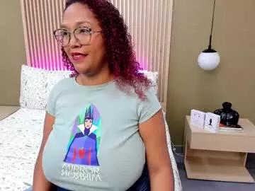 caramel_curls on Chaturbate 
