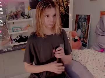 Freechat careful_i_bite on Chaturbate