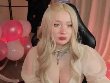 Freechat carolina_winter on Chaturbate