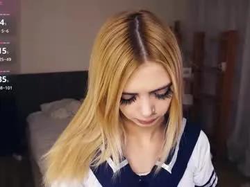 Freechat carolynnfernandez on Chaturbate