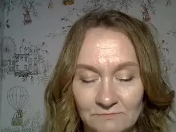 carra_hut — Private on Chaturbate