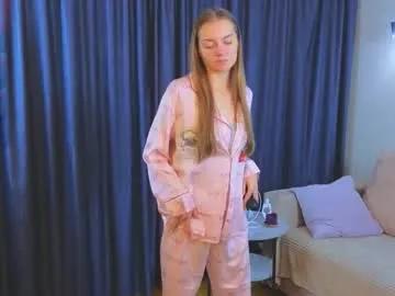 casseyfoeller — The goal: Welcome Olivia  I'm Olivia , im new here!! #new #lovense #18 #young #teen [23 tokens remaining]