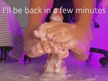 Freechat charlotte__grey on Chaturbate