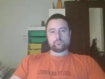 cheguevara2323 — Freechat on Chaturbate