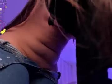Freechat cherry_blond_ on Chaturbate