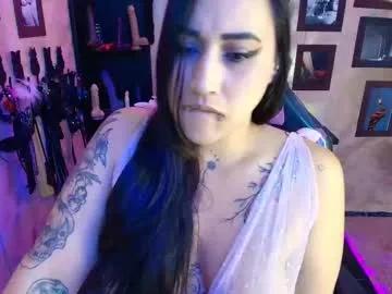 cherryy_bombshelll —  Just a peek... Flash my tits when we hit 60! Don't miss the first taste  [45 tokens left] #smoke #sexy #squirt #saliva #blowjob