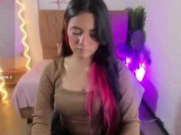 Freechat chiara_tay on Chaturbate