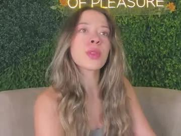chloe_dee_ — Slide it deep into my throat Special Vibes 22-33-44-100 - Multi Goal: Deep moans while stroking your cock slow & dirty  [333 tokens left] #latina #young #blonde #blowjob #deepthroat