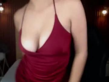chloe_greenn — TAKE OFF MY SHIRT #teen #18 #glasses #new [51 tokens remaining]