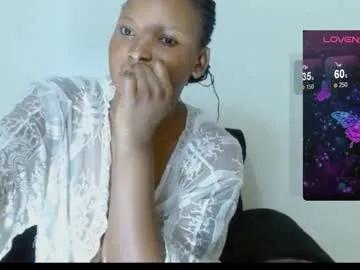 chocolatemilkebony — hit goal and make me cum | cum show * 466 tks left * | #milk #ebony #new #bigass #bigboobs |