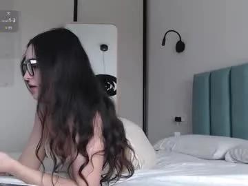 Freechat christinafit on Chaturbate