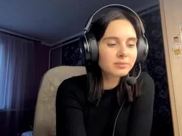 coco_charmel — Air kiss Hey! im Nikki ntmu, first day here, how are you? #shy #new #18 #teen #cute [11 tokens remaining]