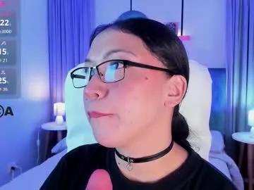 Freechat coralinericce_ on Chaturbate