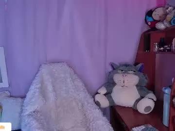 Freechat coralwells on Chaturbate