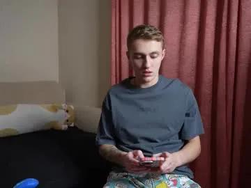 crazybottom99 — NAKED [500 tokens remaining] #gay #18 #bigcock #twink #new