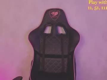 Freechat cute_darina on Chaturbate