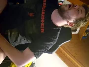 d7xxt1r7 on Chaturbate 